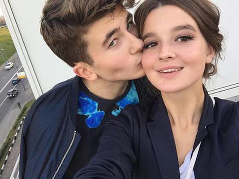 У 14-летней дочери Стриженова появился возлюбленный