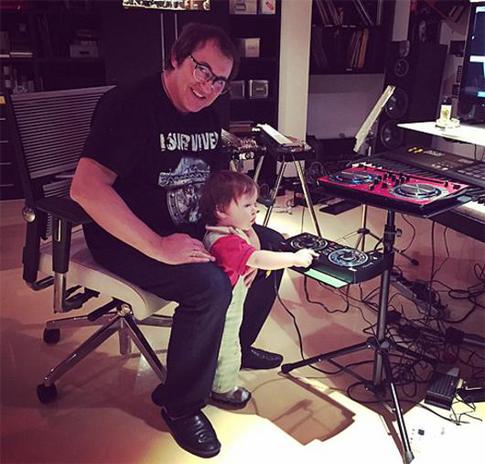 Дмитрий Дибров стал диджеем?