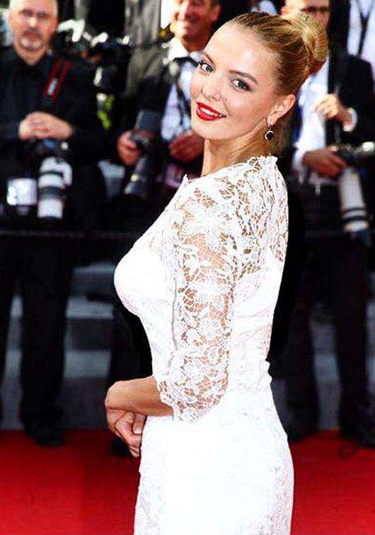 Марина Орлова на Каннском кинофестивале. Фото: материалы пресс-служб.