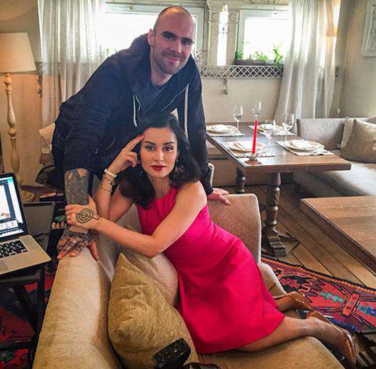 Тина Канделаки и некий Таурас. Фото: Instagram.com/tina_kandelaki. 