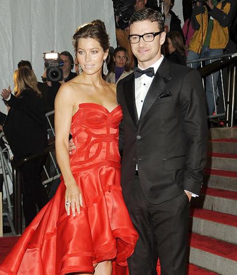 Джастин Тимберлейк и Джессика Биль тайно поженились