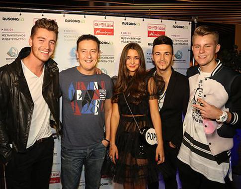 Алексей Воробьев показал, на кого он тратит время и деньги