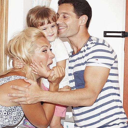 Семья Макарских. Фото: Instagram.com/makarskie.