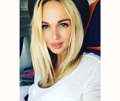 Фотографии Виктории Лопыревой обнаружили на сайте знакомств