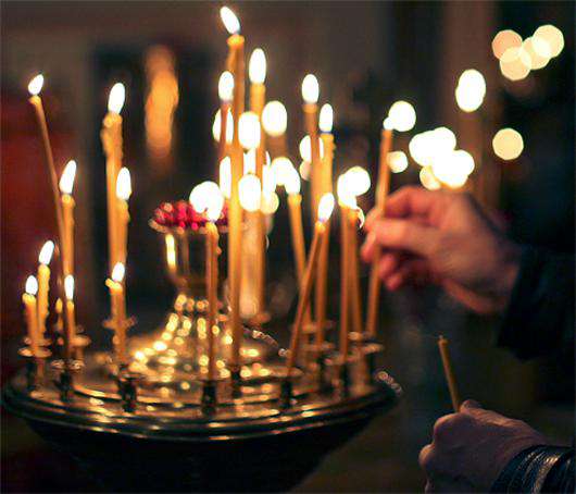 Звезды соболезнуют близким погибших в метро.