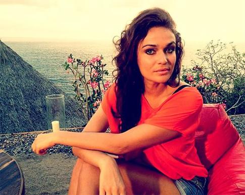 Водонаева отметила 30-летие без мужа