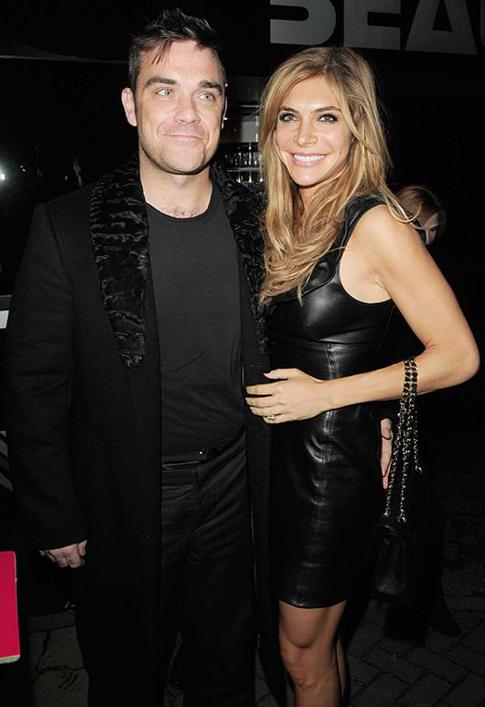 Жена Робби Уильямса беременна