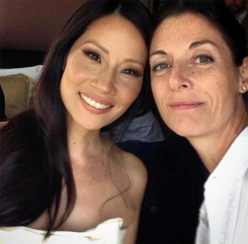 Люси Лиу неожиданно стала мамой