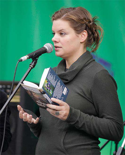 Вера Полозкова.