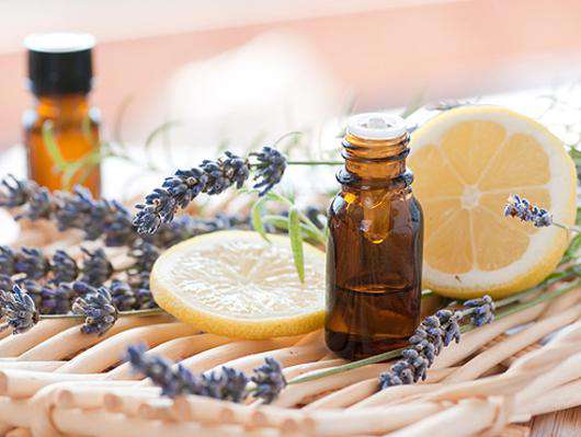 Какие аромамасла улучшают наше здоровье? Фото: Fotolia/PhotoXPress.ru.