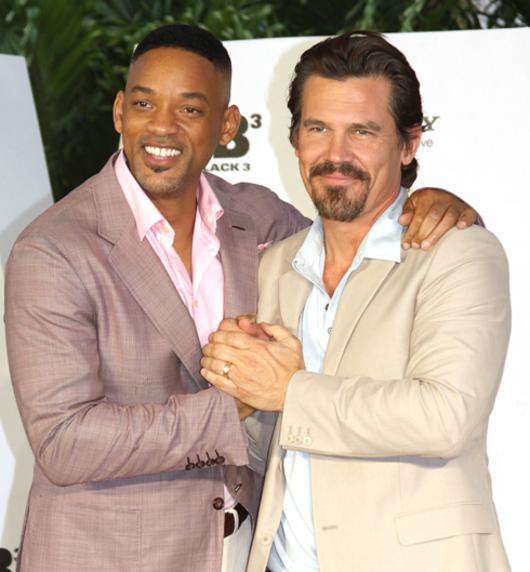 Джош Бролин и Уилл Смит на фотоколе фильма Люди в черном-3. Фото: Startracks Photo/Fotodom.ru. 