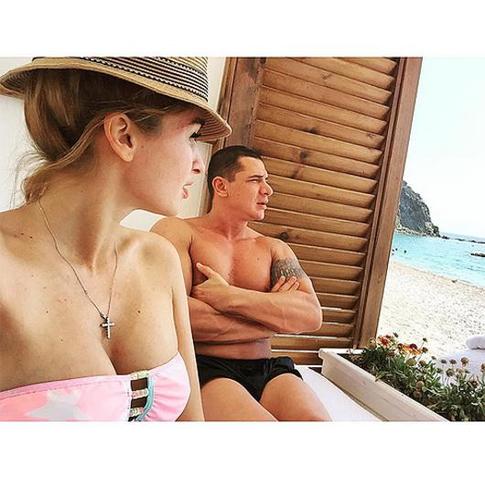 Бородина показала, как проводит медовый месяц