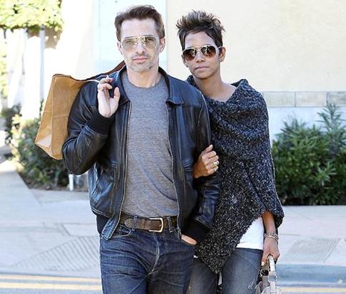 У Холли Берри будет «вынужденная свадьба»