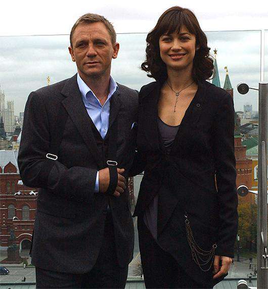 Дэниел Крэйг и Ольга Куриленко.