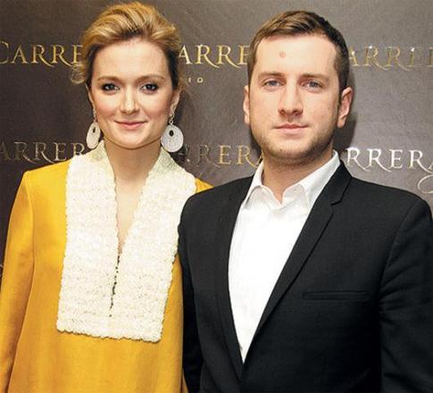 Надя Михалкова снова стала мамой