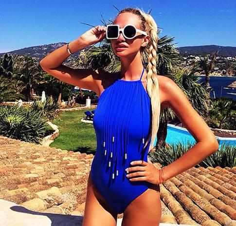 Звезды в бикини: удачные решения и нелепые промахи