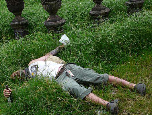 Узнать русского можно издалека...