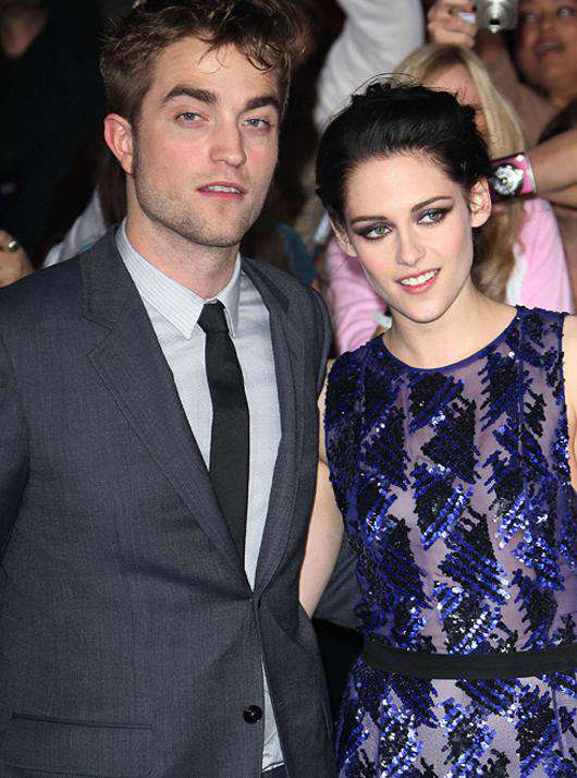 Роберт Паттинсон и Кристен Стюарт. Фото: Sipa Press/Fotodom.ru. 