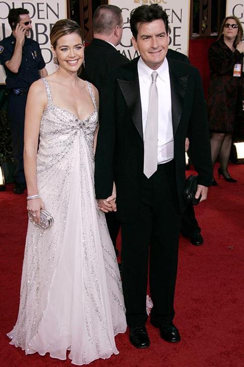 Чарли Шин выгоняет дочерей из дома