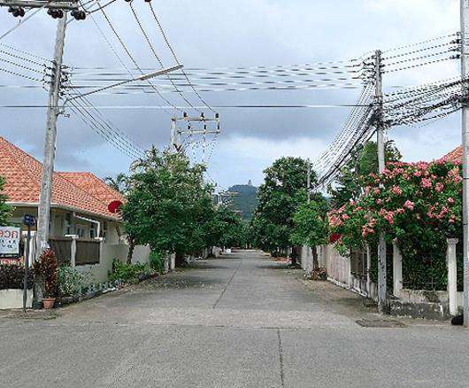 Когда мы арендовали дом, нам казалось, что сложно найти более спокойное место...