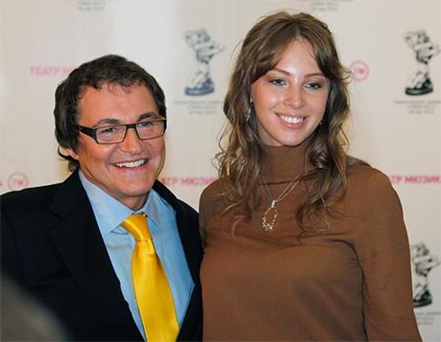 Дибров выбрал имя будущему ребенку