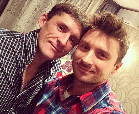 Сергей Лазарев с братом Павлом. Фото: Instagram.com/lazarevsergey.