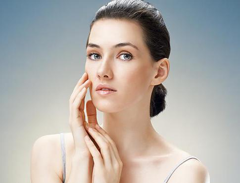 Готовимся к весне: все о химических пилингах