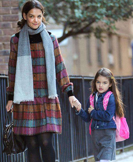 Кэти Холмс с дочерью Сури. Фото: Startracks Photo/Fotodom.ru.
