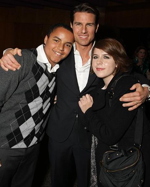 Том Круз оплатил свадьбу своей дочери