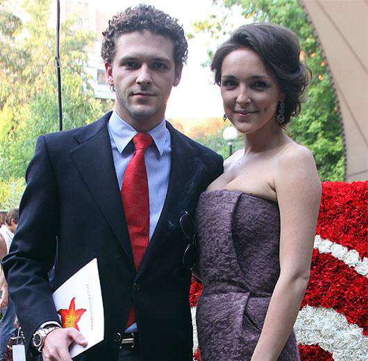 Константин Крюков с женой Алиной.