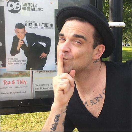 Робби Уильямс. Фото: Twitter.com/@robbiewilliams.