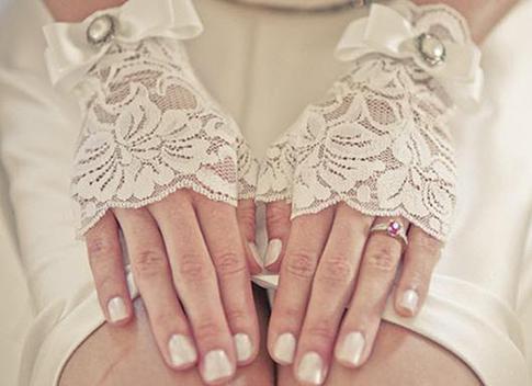 Секреты свадебного маникюра