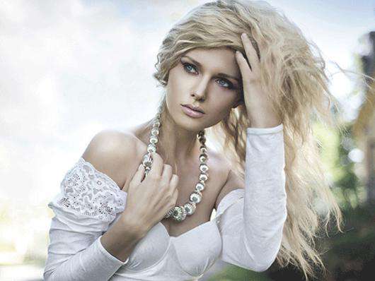 Прическа может стать вашим украшением. Фото: Fotolia/PhotoXPress.ru.