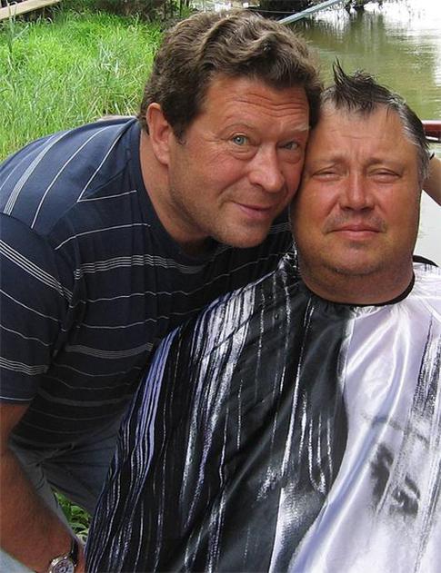 В машину Георгия Мартиросяна стрелял неизвестный