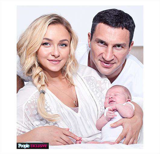Хэйден Панеттьери и Владимир Кличко с дочерью. Фото: www.people.com.
