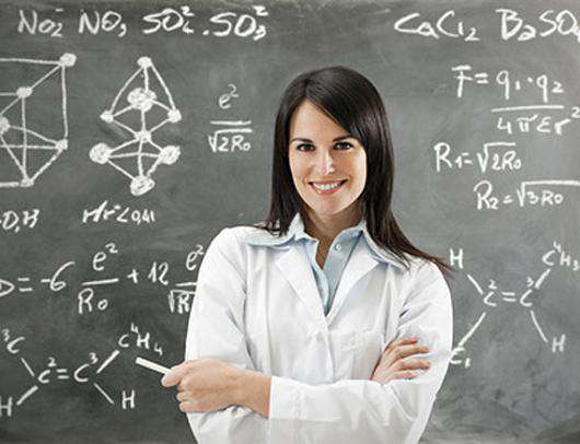 Основной критерий одежды преподавателя - сдержанность. Фото: Fotolia/PhotoXPress.ru.