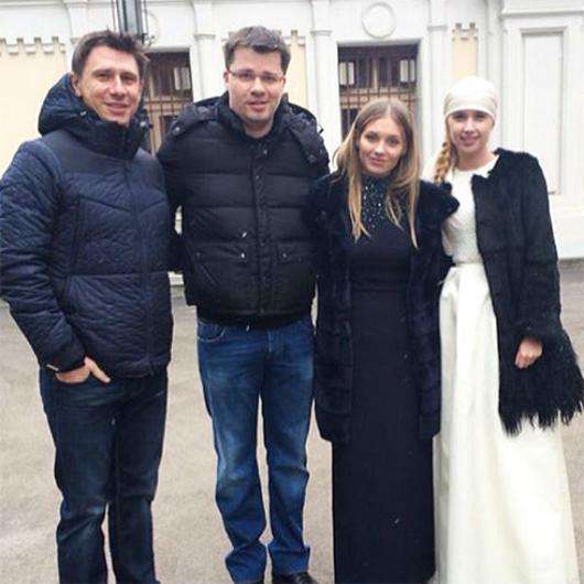 Тимур Батрутдинов, Гарик Харламов, Кристина Асмус и Анна Андрусенко. Фото: Instagram.com.