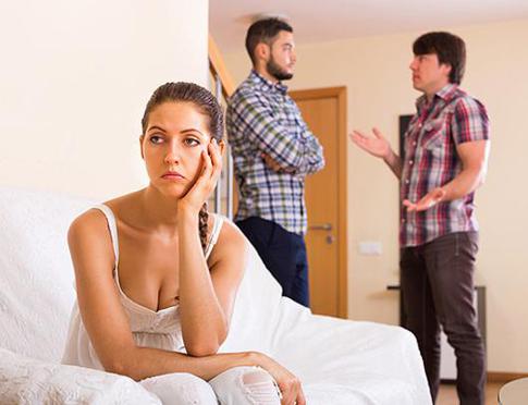 За мной приехал бывший. Что сказать мужу?