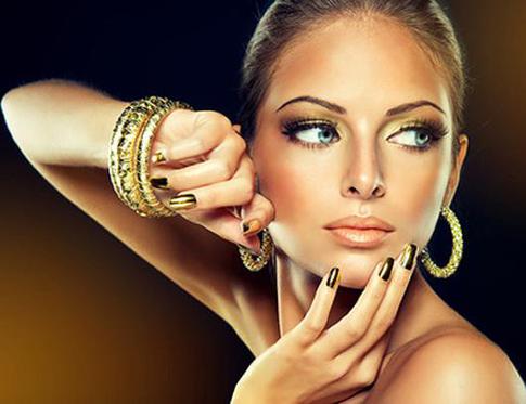 Выбираем актуальные оттенки лаков