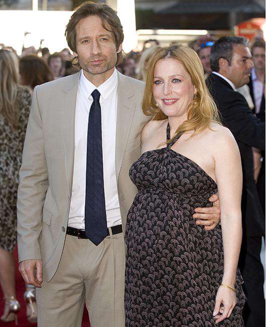 Джиллиан Андерсон и Дэвид Духовны. Фото: Rex Features/Fotodom.ru. 