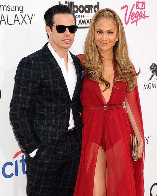 Дженнифер Лопес и Каспер Смарт. Фото: Rex Features/Fotodom.ru.