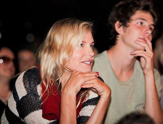 Дерил Ханна с племянником.