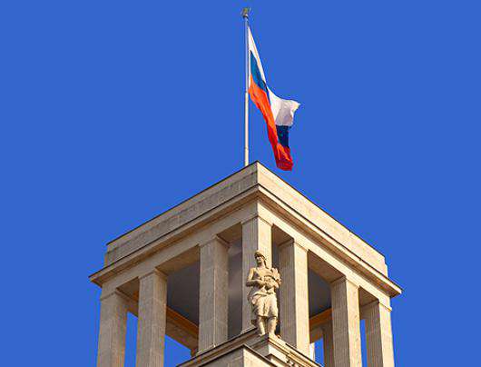 Российский бюрократизм есть и в Таиланде. Фото: Fotolia/PhotoXPress.ru. 