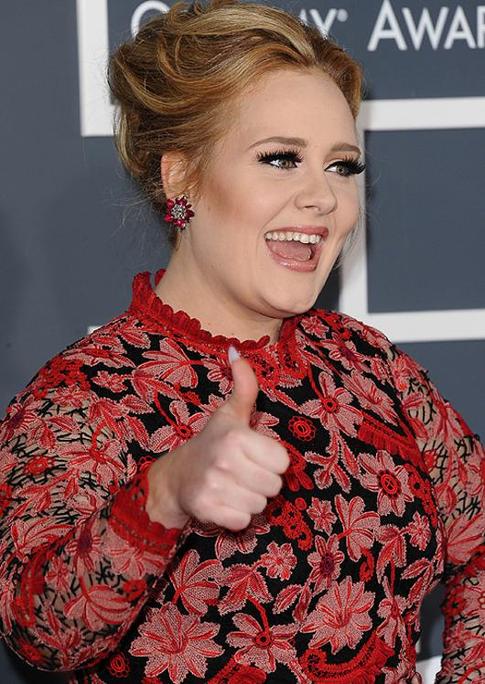 Адель сделала новое тату