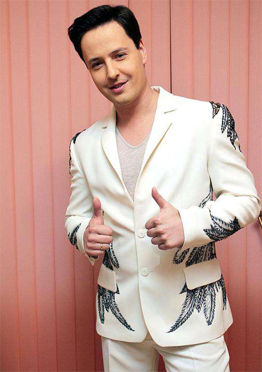 Певец Витас.