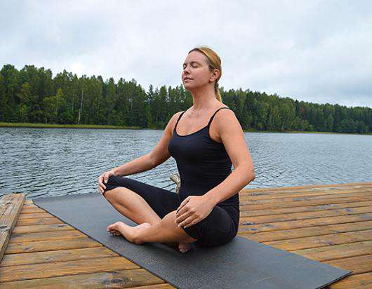 Певица Варвара увлеклась йогой. Фото: материалы пресс-служб.