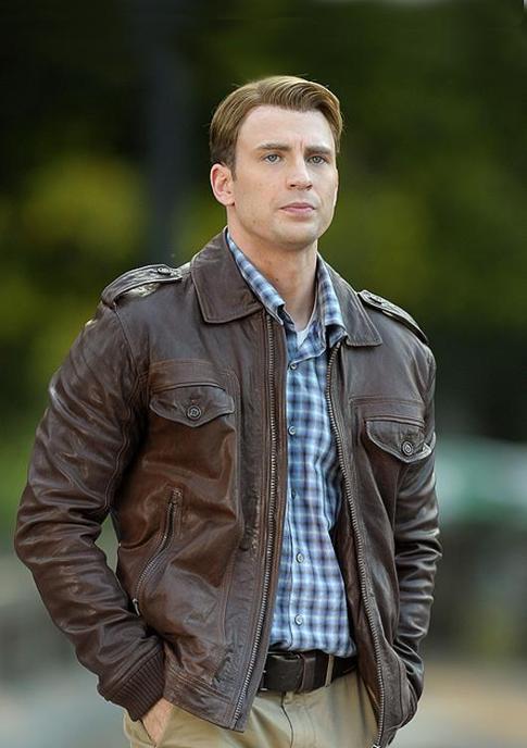 Крис Эванс вернулся к бывшей девушке