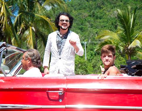 Филипп Киркоров соблазняет Вэла Никольского