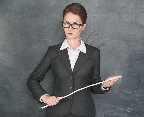 Очень плохая училка: зачем портят жизнь нашим детям?