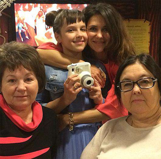 Екатерина Климова со своей семьей. Фото: Instagram.com/klimovagram.